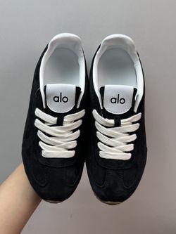 Alo yoga sunset  sneakers
