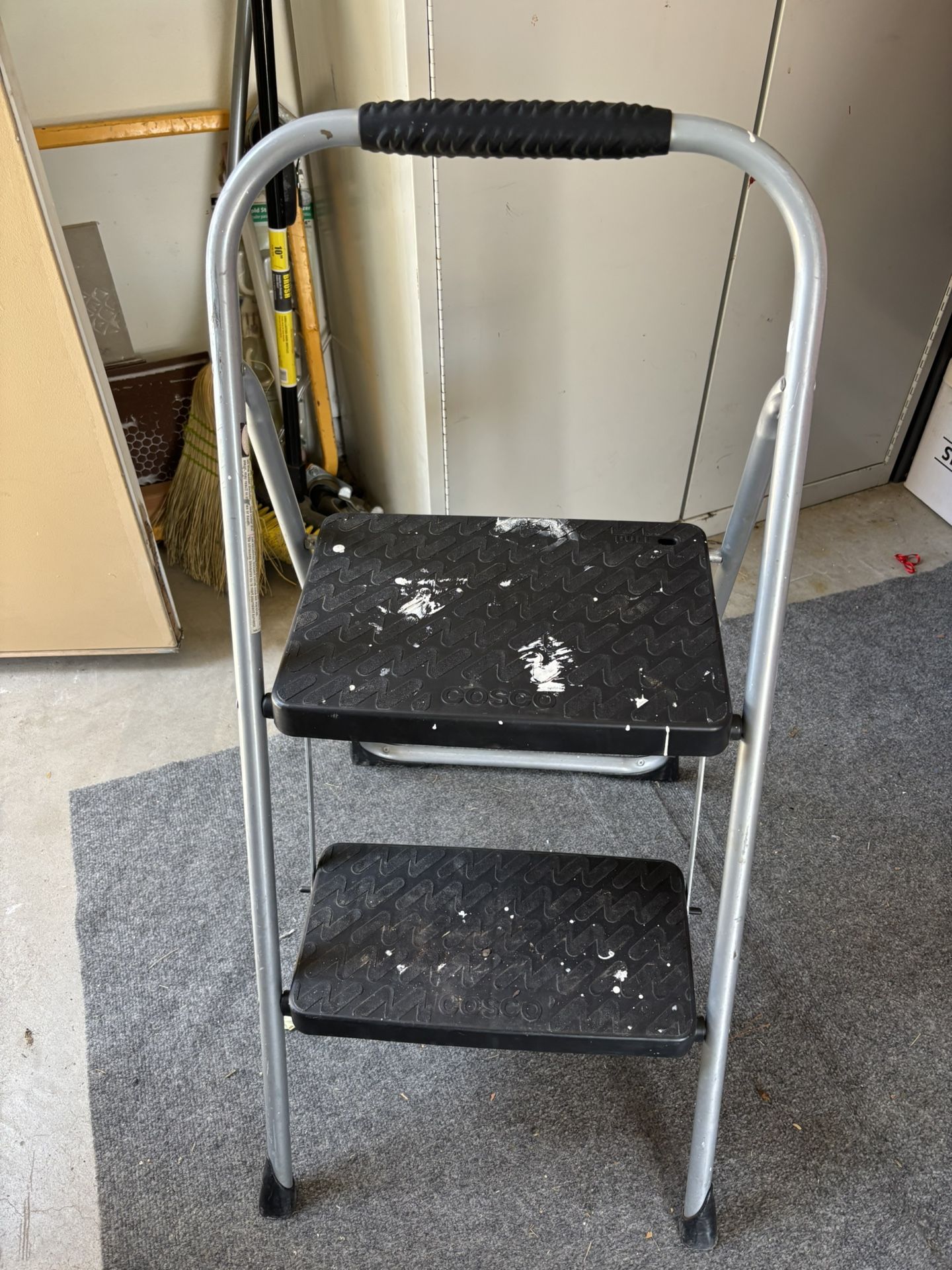 Step Ladder