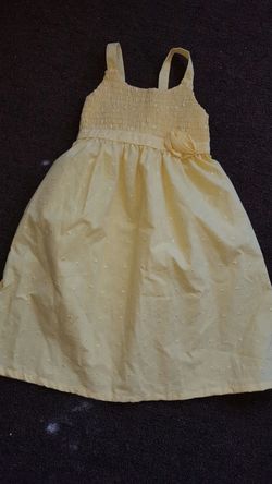 Yellow beautiful sun dress size 6