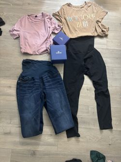 Lot Of 70 Clothes Different Sizes Women Wholesale Lot