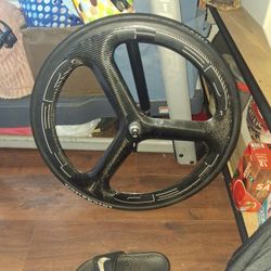 Front Hed Tri
