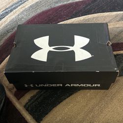 Soccer Shoes Under Armour Size 7