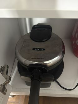 Waffle maker and grill sandwich maker
