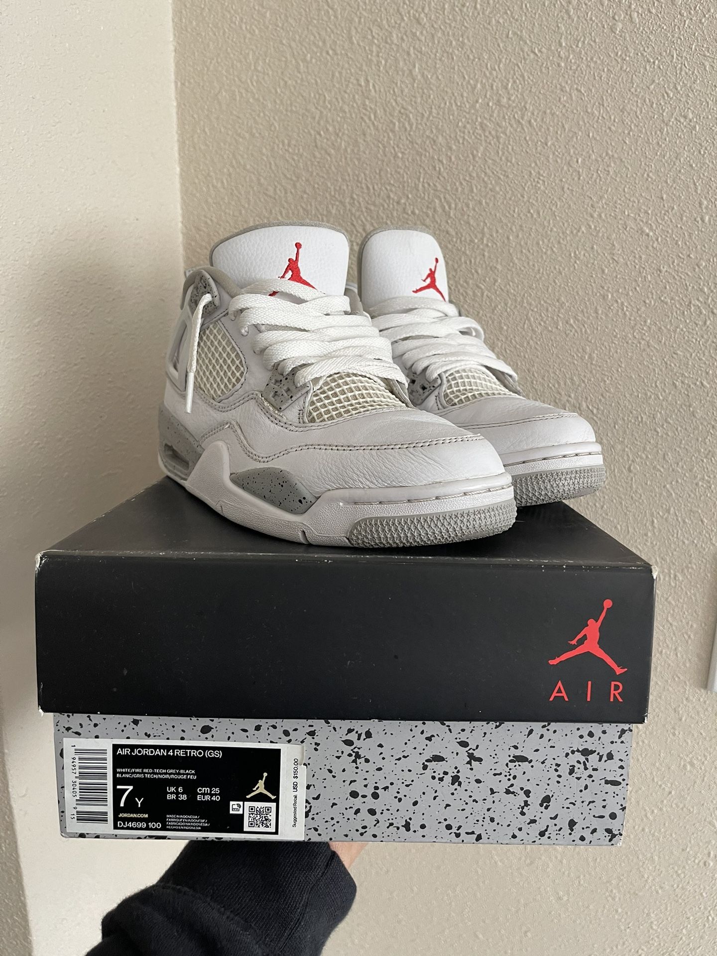 Air Jordan 4 Retro GS 'White Oreo' (Size 7y)