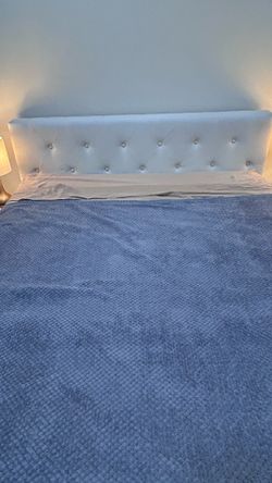 $100, Queen frame, mattress, & spring board