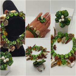 Vintage Mother of Pearls  Boho set of Bracelet and Adjustable Ring, Beautiful antique Set of 2 Items
