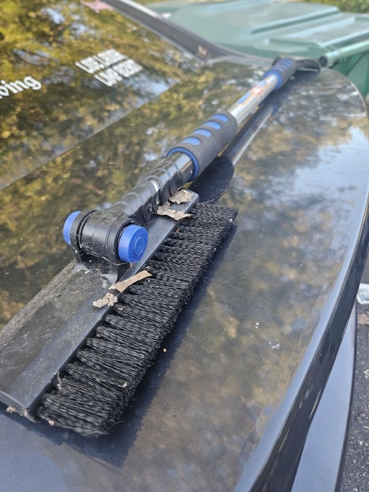 Ice Scrapper/Snow Brush Tool