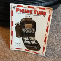 Picnic Time Insulated Picnic Backpack