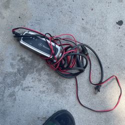 Mercedes Benz Battery Charger 