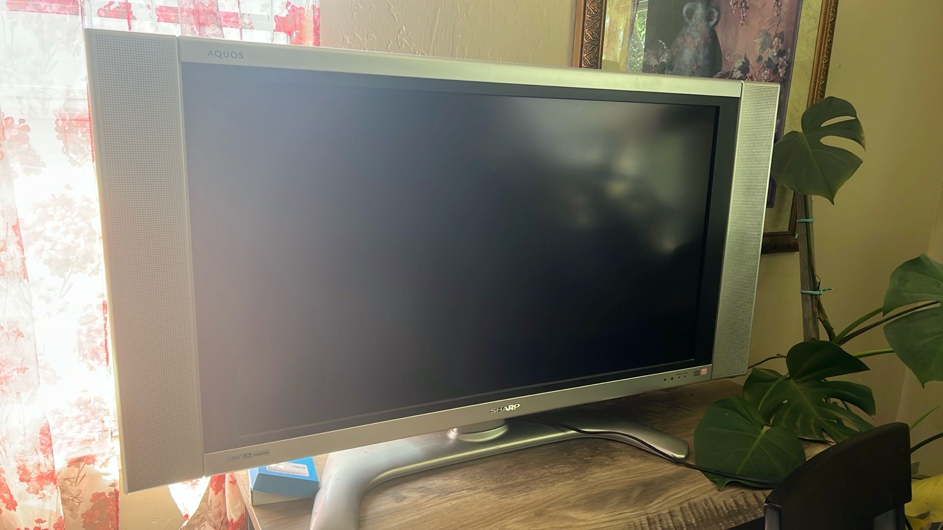 Televisión 40 Inch