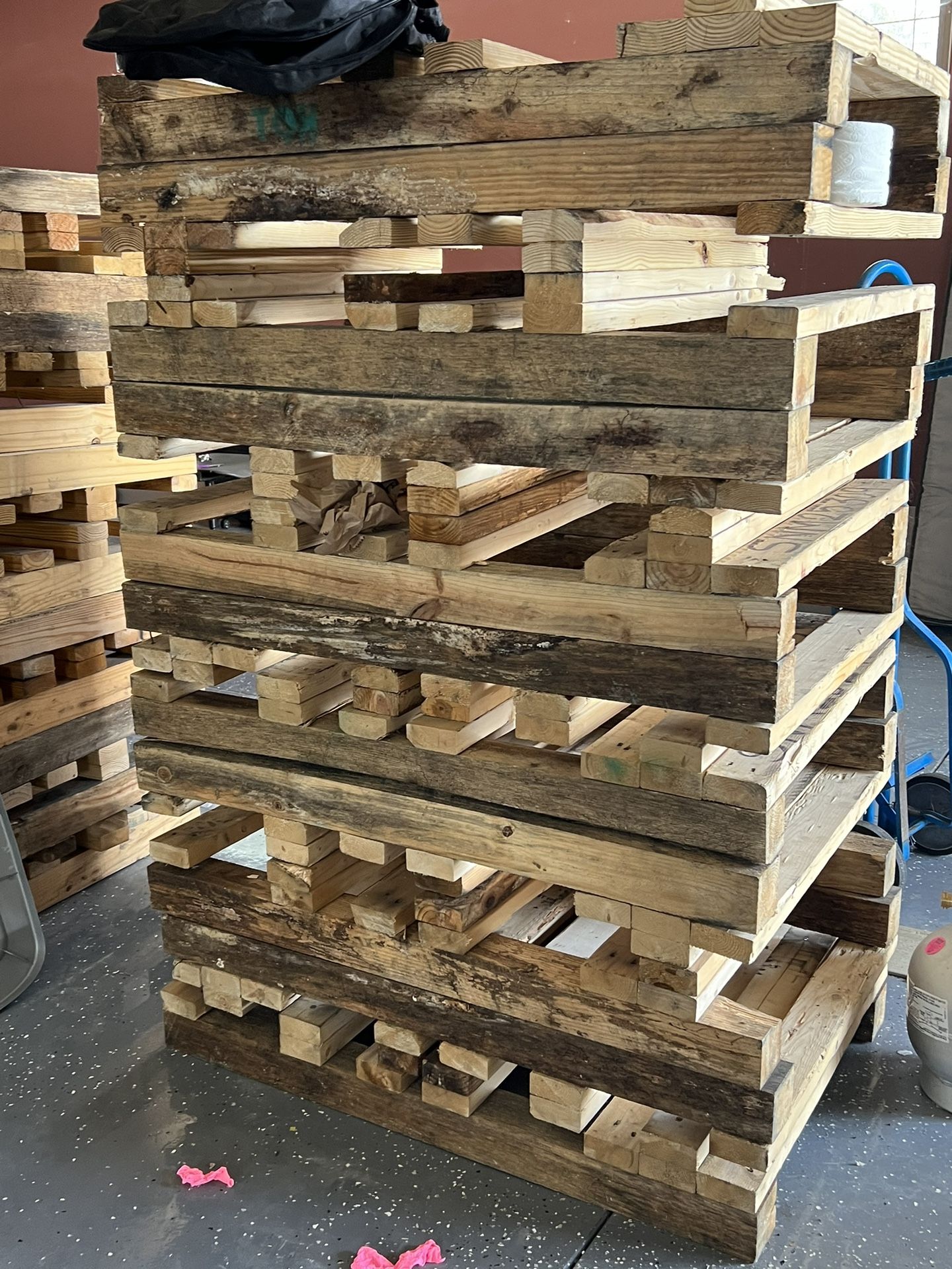 Heavy Wood Pallets