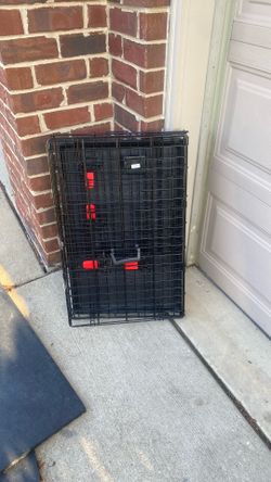Folding dog cage (excellent condition )