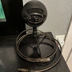 Gaming Blue Snowball Mic