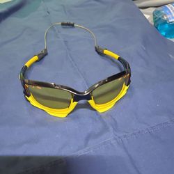 OAKLEYS