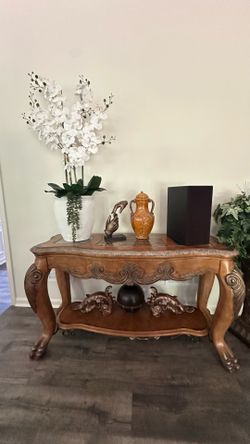 Aico wooden table