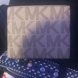 Micheal Kors Wallet 