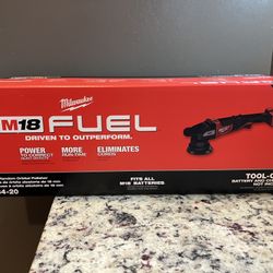 Milwaukee M18 Fuel Polisher