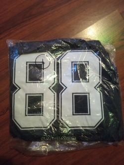 Ceedee Lamb Jersey for Sale in Long Beach, CA - OfferUp