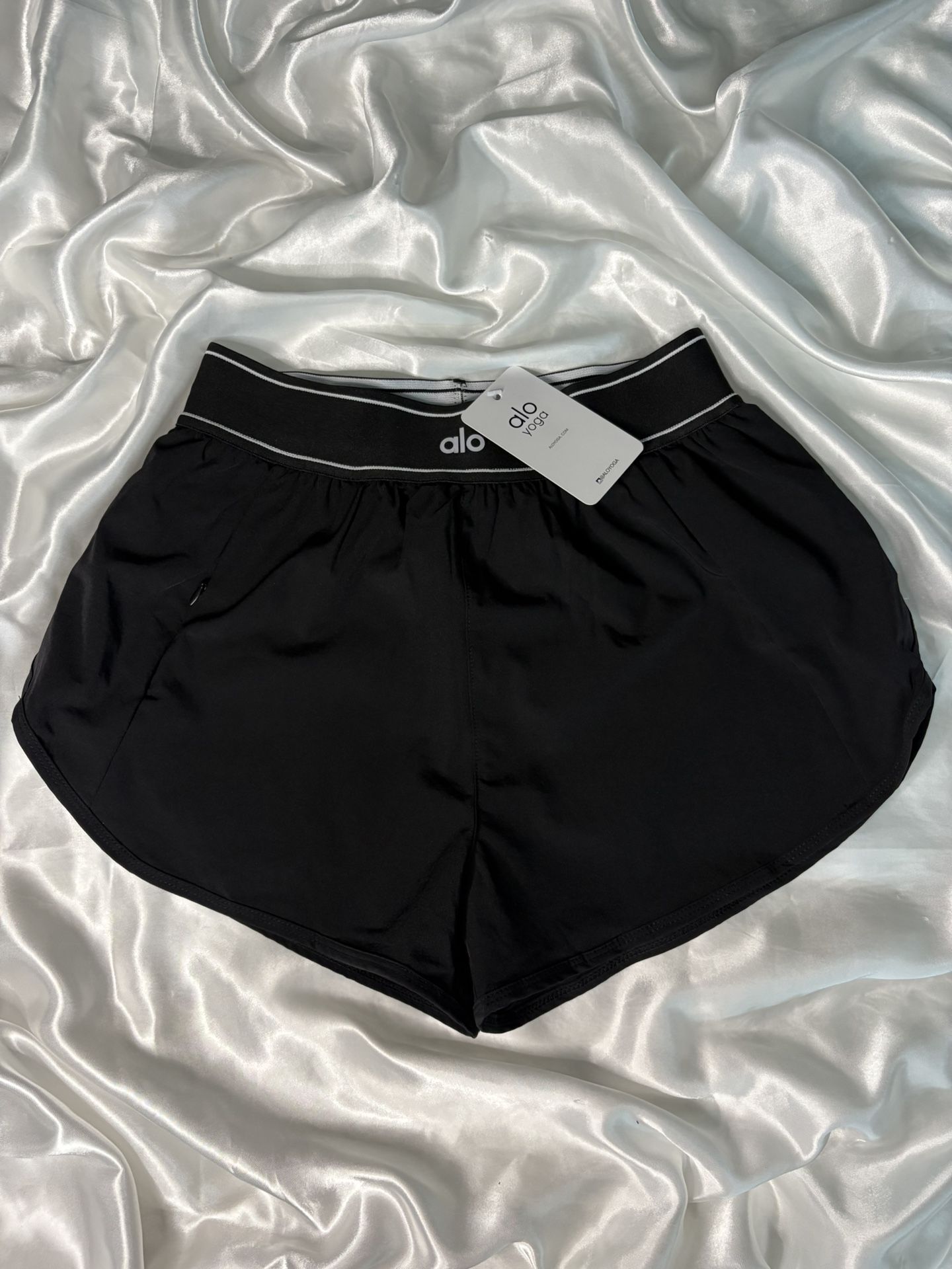 Alo Match Point Shorts