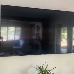 75” TCL Flatscreen with Roku