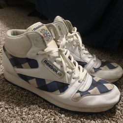 Rare Reebok’s size 11