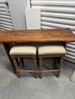 Wooden  table with 2 Barstools