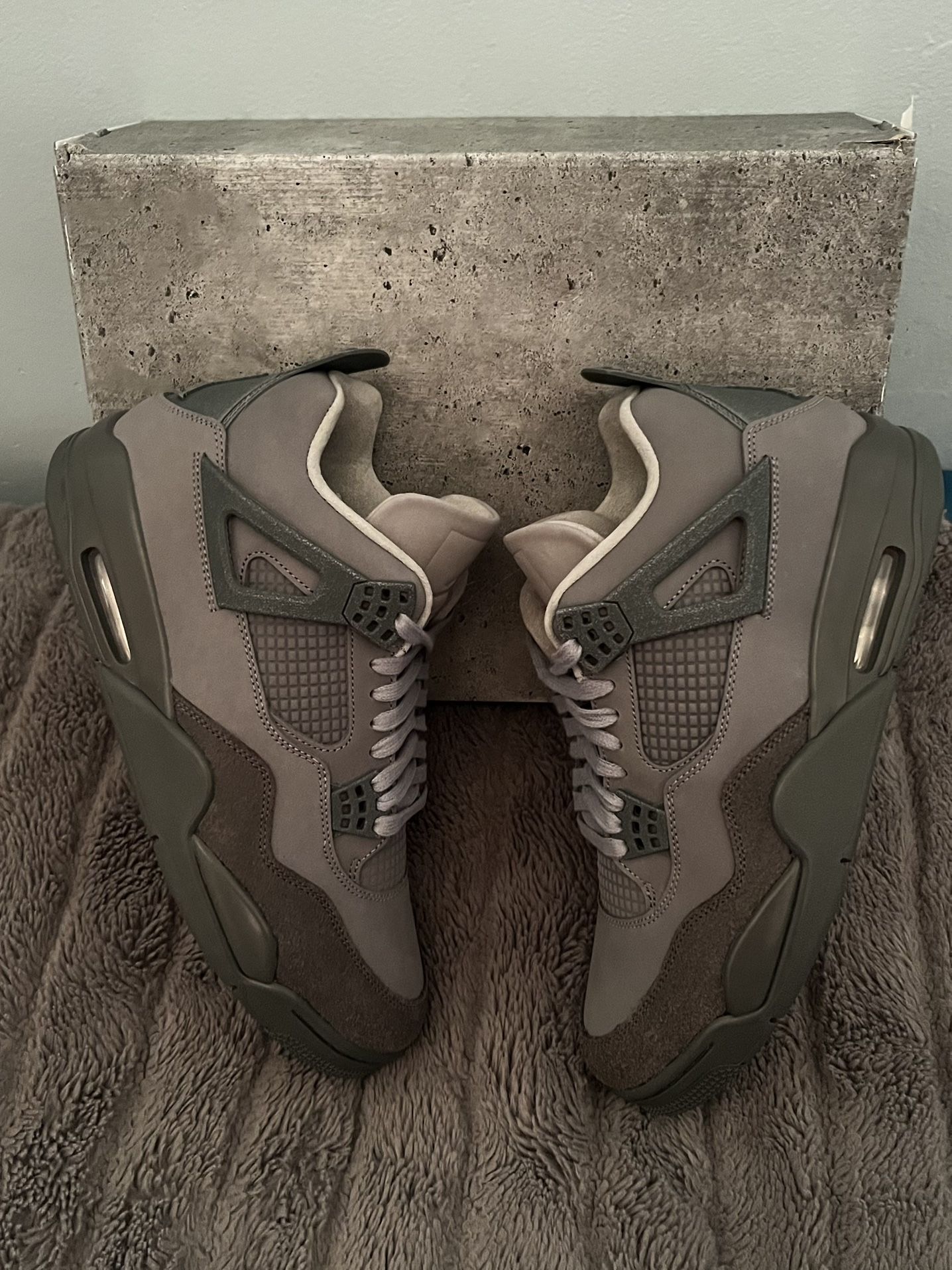 smoke grey jordan 4s