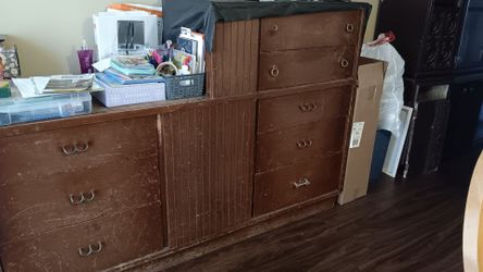 Free Vintage Dresser