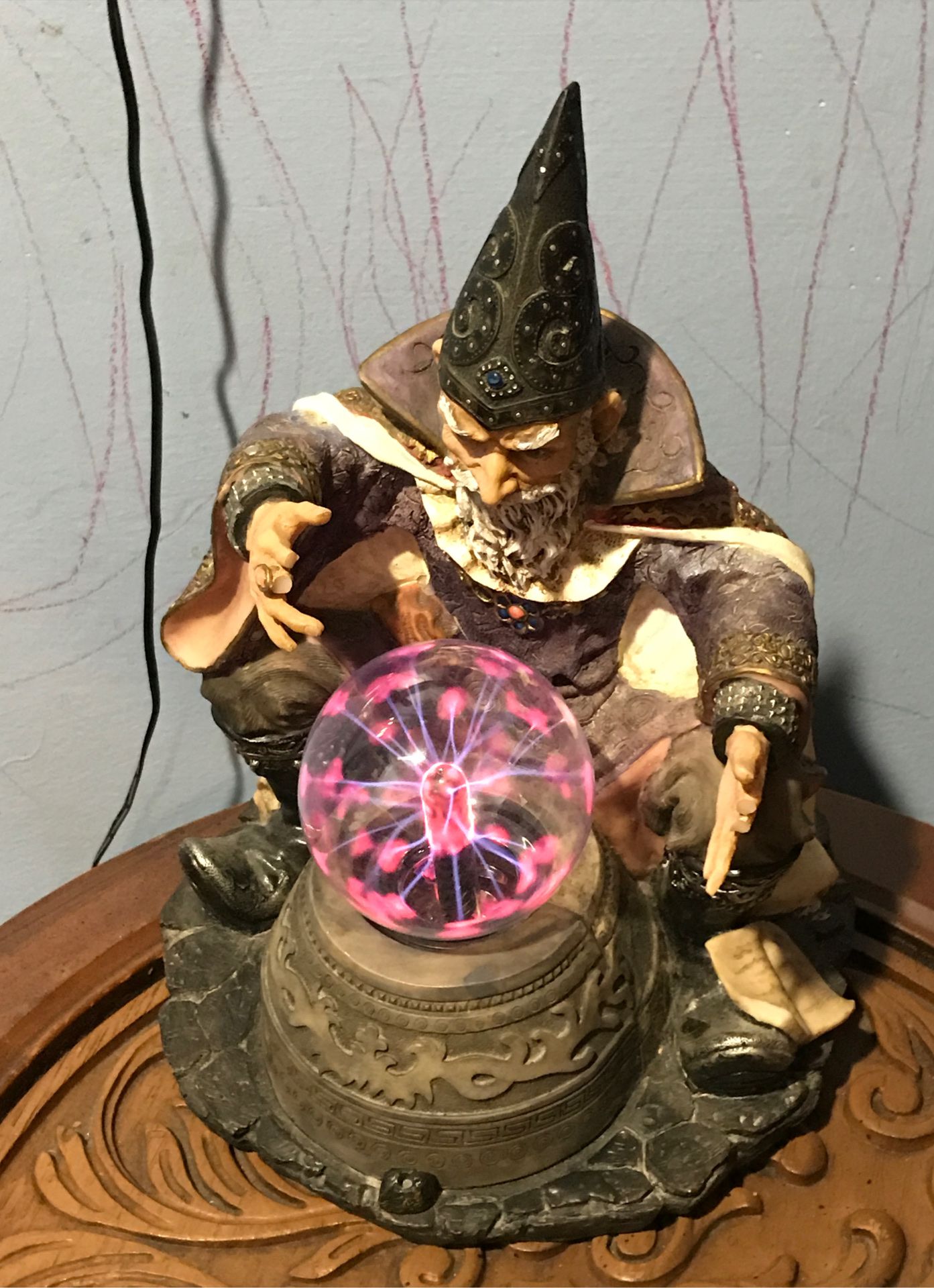 Wizard crystal ball light 🔮 🧙🏻‍♂️Free with purchase