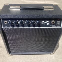 Squier Fender 15 Guitar Amplifier Amp