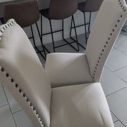 Set of 2 upholstery cream chair