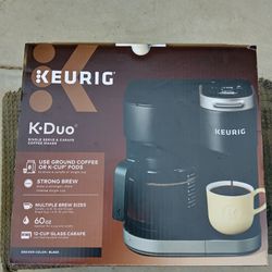 Keurig K-Duo Single Serve & Carafe Coffee Maker. 12 Cup Glass Carafe 