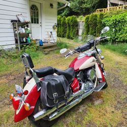 2001 Yamaha Vstar 1100 In Perfect Condition Runs And Drives Perfect 19000 Miles 
