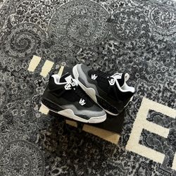 Air Jordan 4 Fear
