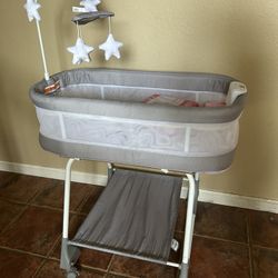 Bassinet 