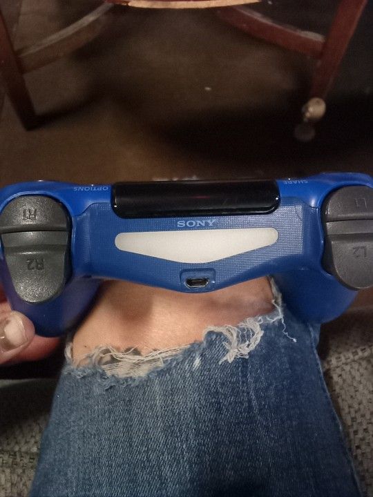 PS4 Controller