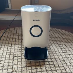Pawple automatic cat feeder
