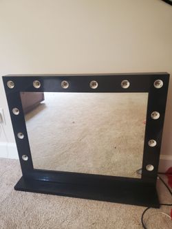 Hollywood vanity mirror $150 OBO