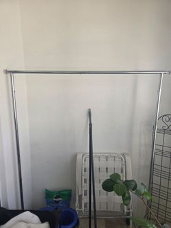 Moving sale