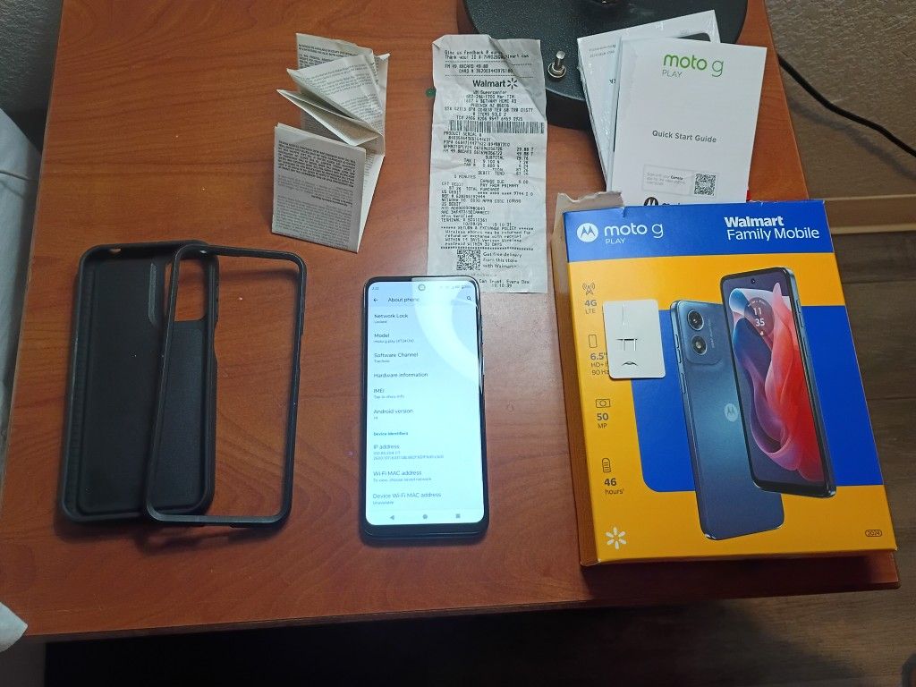 Motorola G Play W/ Unlimited Data, Text, Calling (Includes Service)