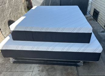 Queen Size Mattress Pillow Top New