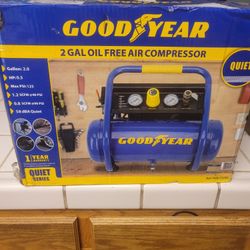 2 GAL FREE OIL AIR  Compressor