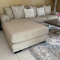 Sectional Sofa