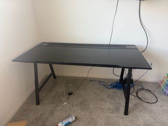 Black Gaming Desk with Cable Management