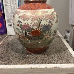 Vintage Japanese vase