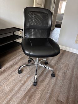 Desk chair