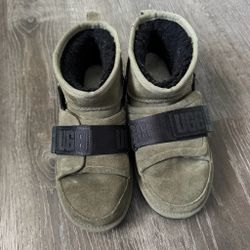 Ugg Boots - Size: 7
