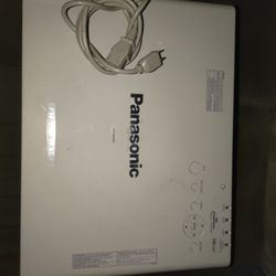 Panasonic PT-FW430XWGA Projector