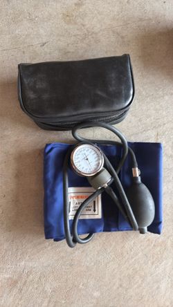 Medical Blood Pressure Cuff SPHYGMOMANOMETER