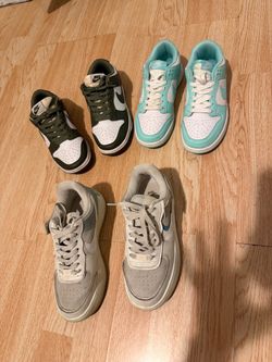 Nikes shoes/tenis nike 5.5 womens